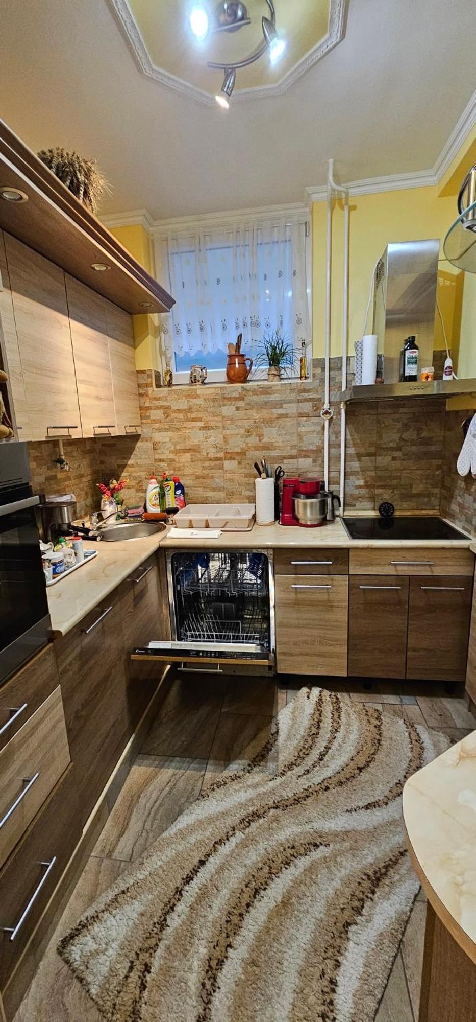 Anna Gyoengye Apartman Дебрецен Екстериор снимка